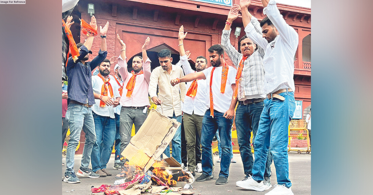 ABVP denies link with accused, stages protest, demands action